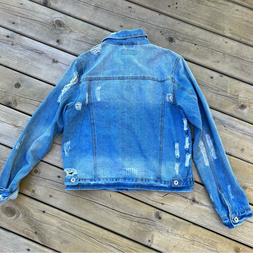 Ci Sono | Distressed Jean Jacket - Picture 2 of 4